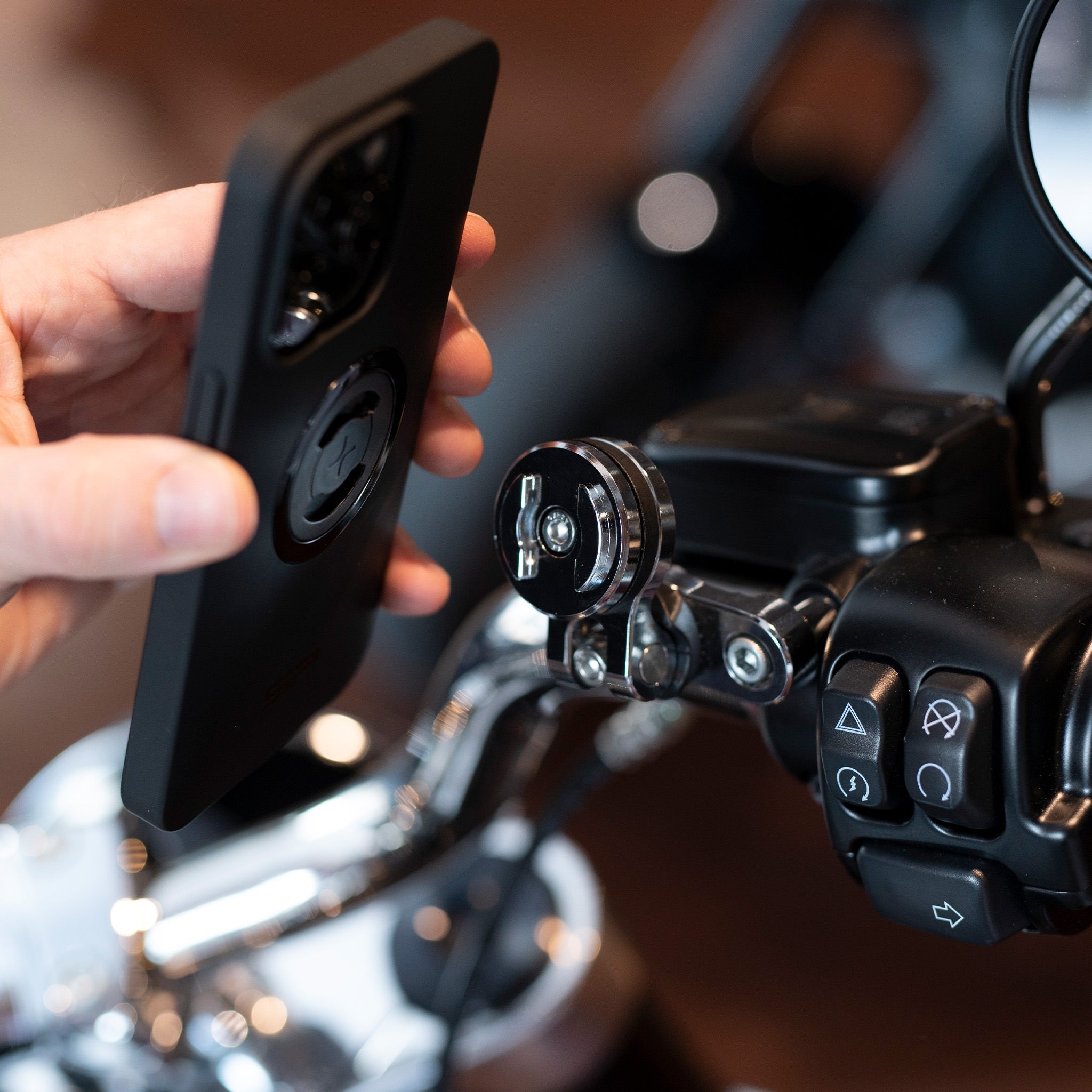 SP Connect Clutch Mount Pro support moto embrayage