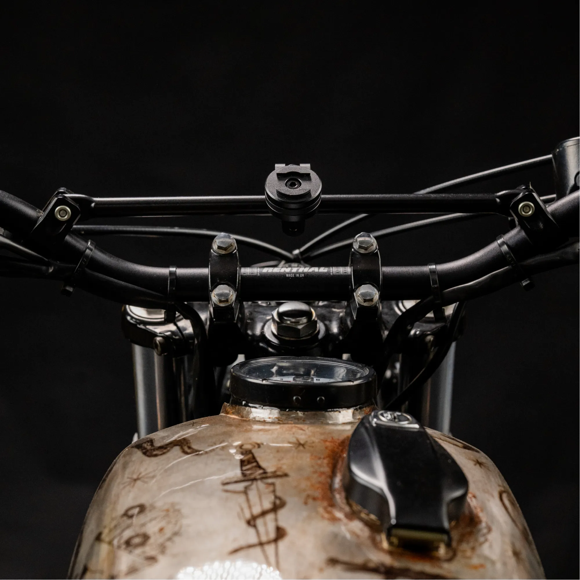 SP Connect Crossbar Mount Pro support guidon moto alu