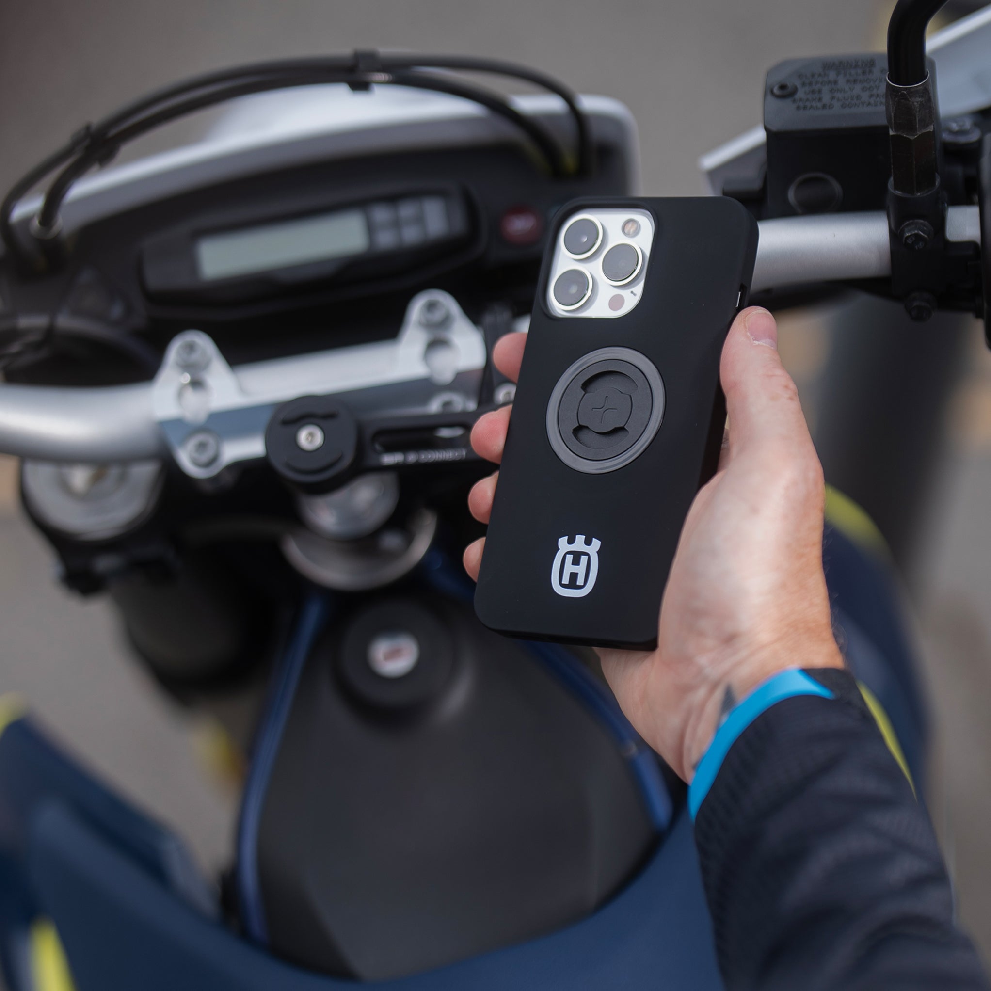 SP Connect Husqvarna Crown coque téléphone moto enduro