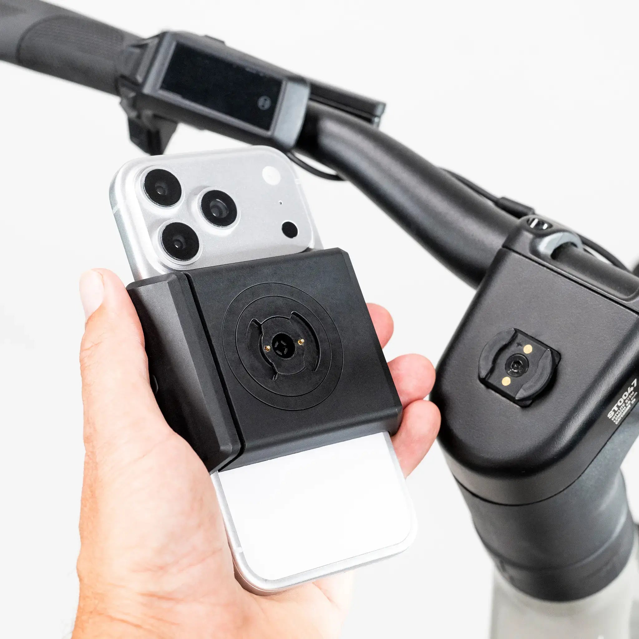 SP Connect E-Cap support téléphone vélo à charge sans fil