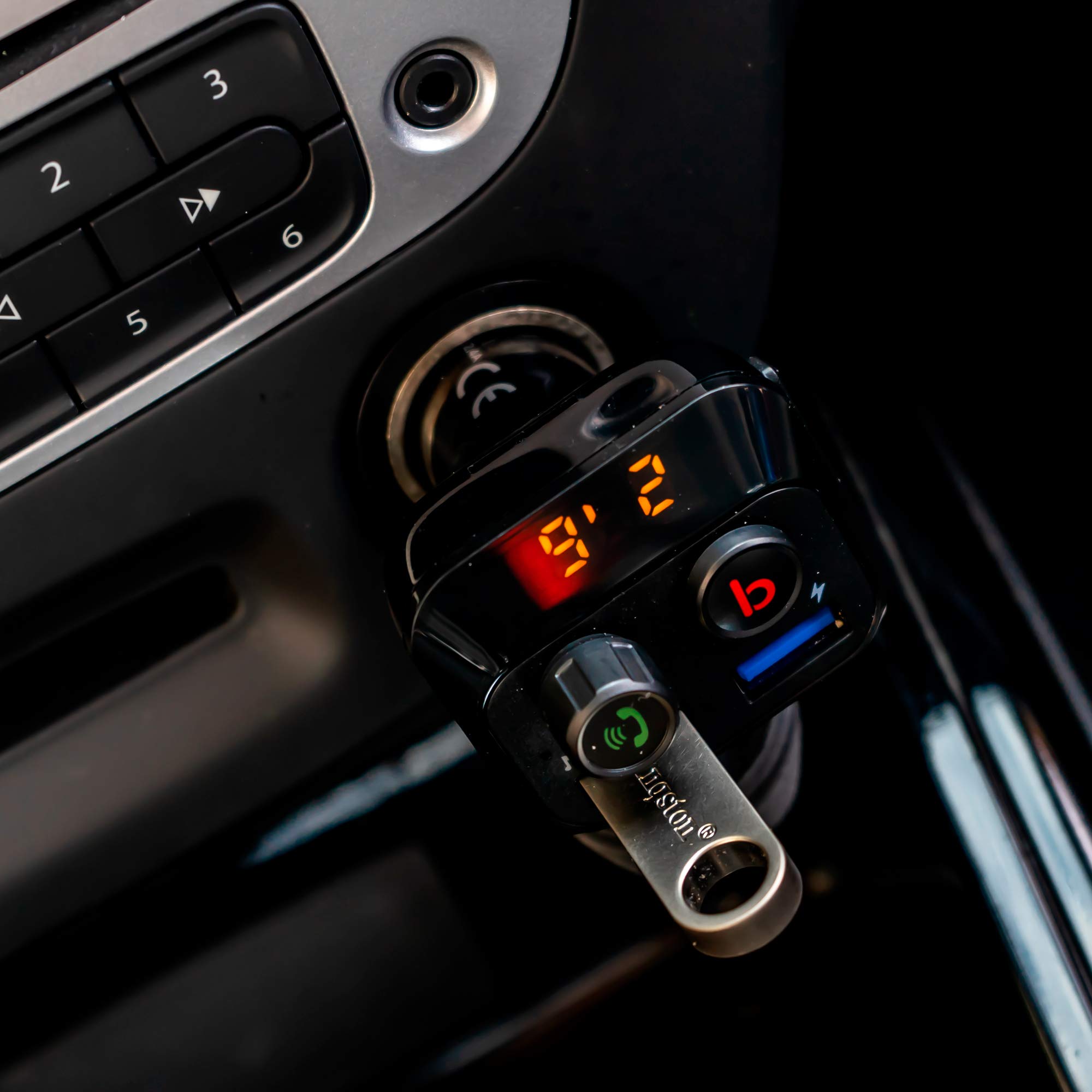 PNI Valentine F250 modulateur FM Bluetooth voiture USB