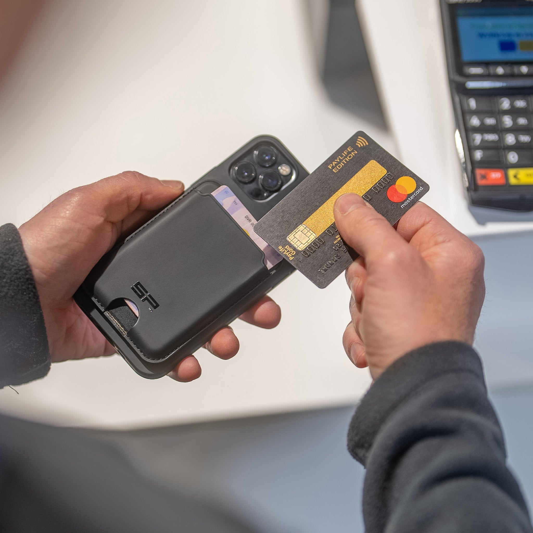 SP Connect Card Wallet porte-cartes 4 cartes RFID noir