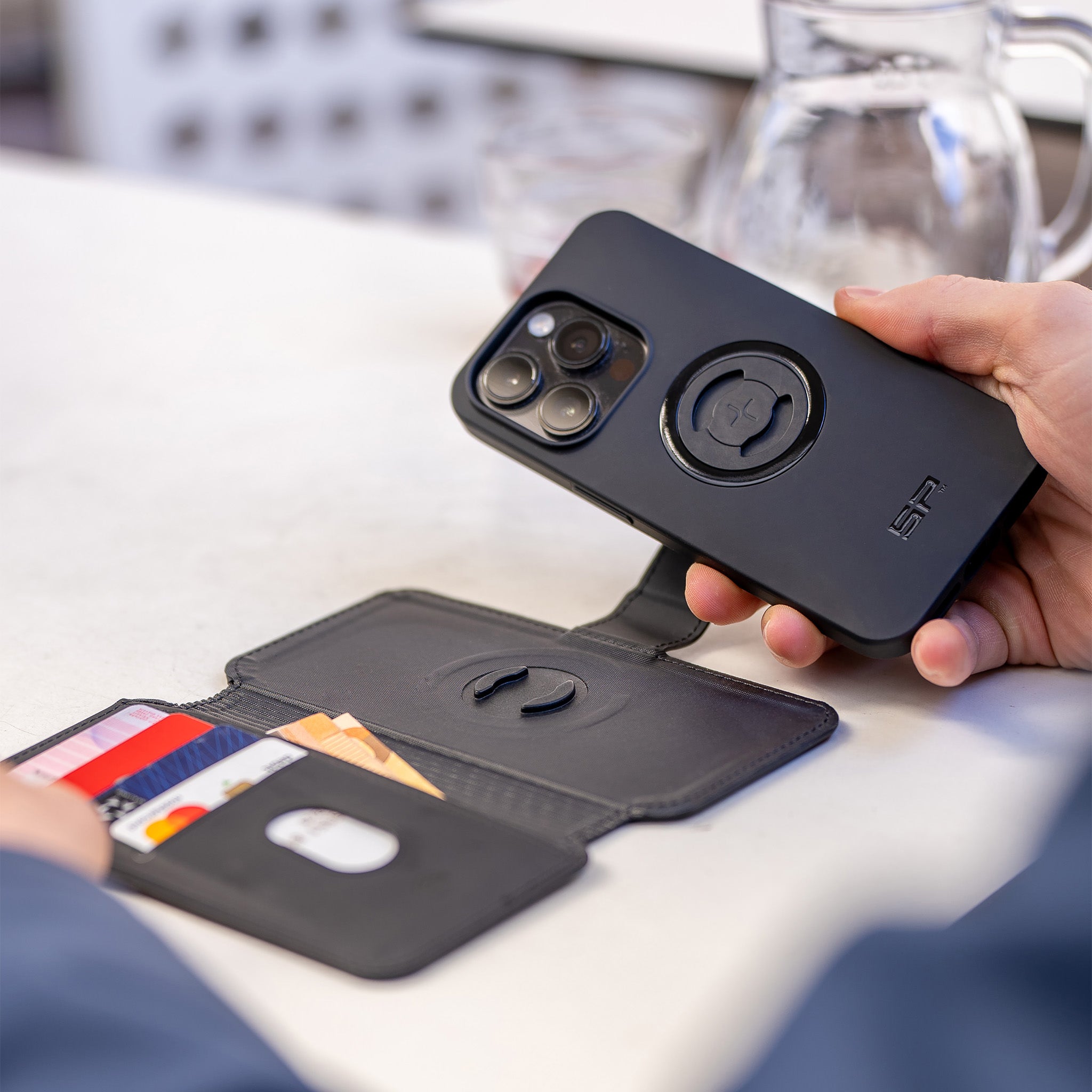 SP Connect Magnetic Flip Cover housse aimantée M 6,1" 4 cartes