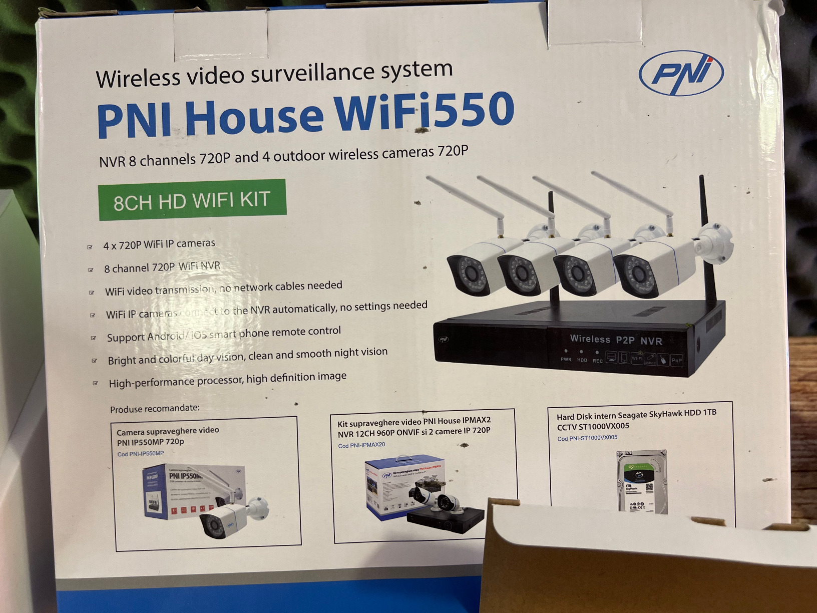 PNI House WiFi550 kit vidéosurveillance 4 caméras NVR 8 canaux