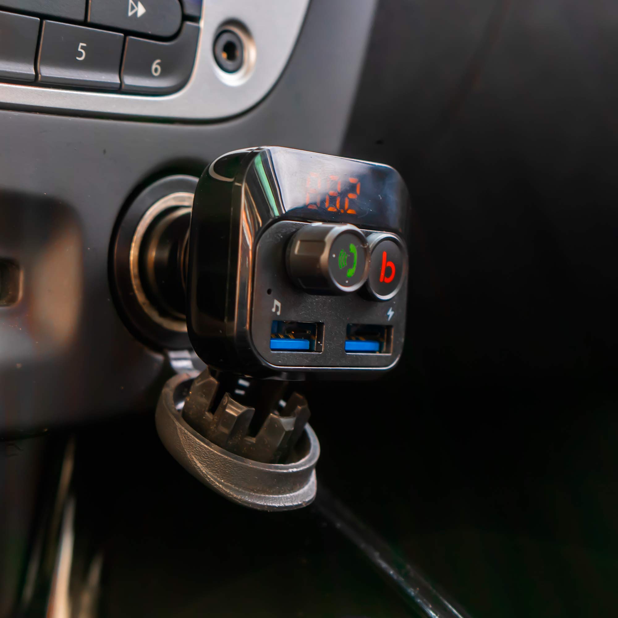 PNI Valentine F250 modulateur FM Bluetooth voiture USB