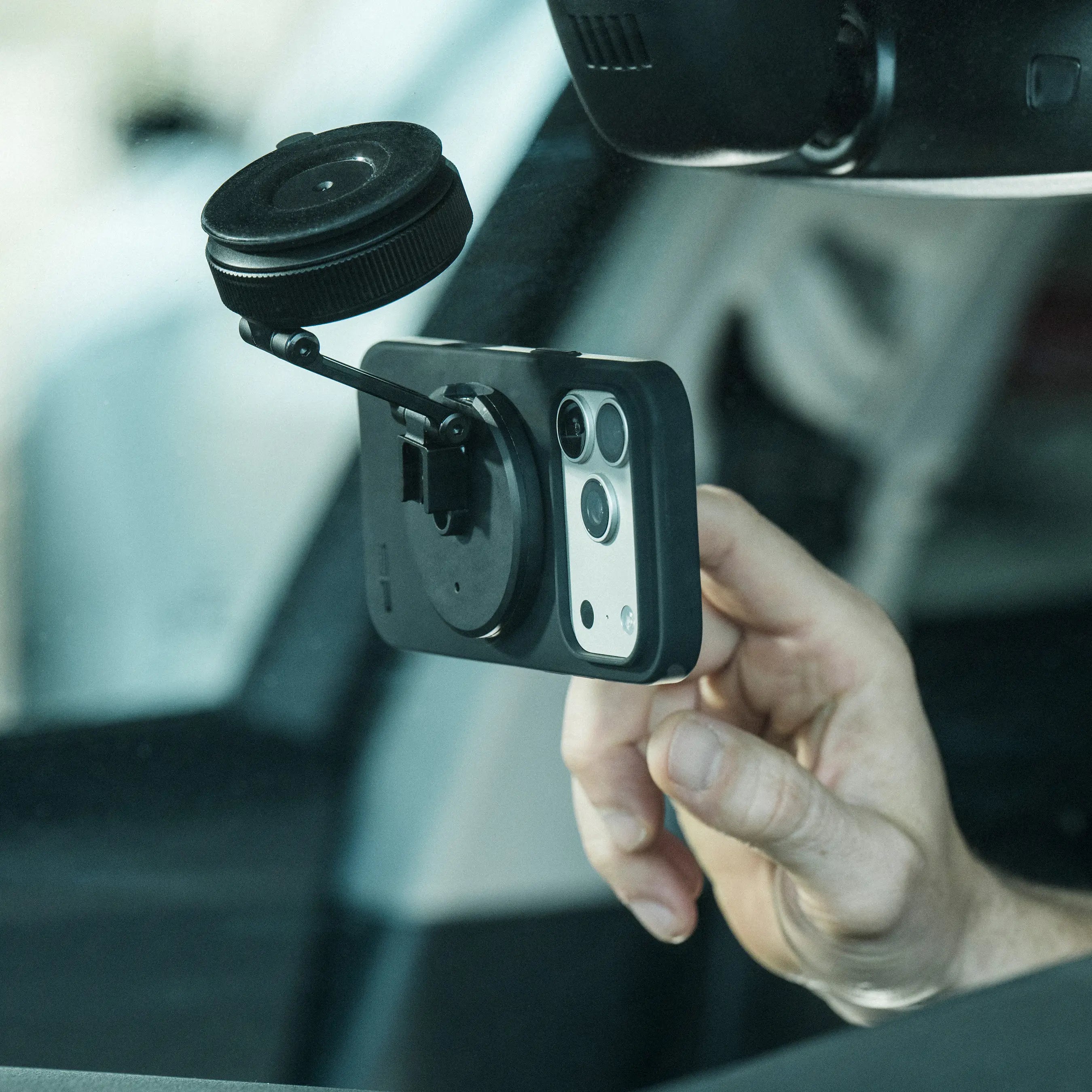 SP Connect Mounts Suction Mount Pro support voiture ventouse 360°
