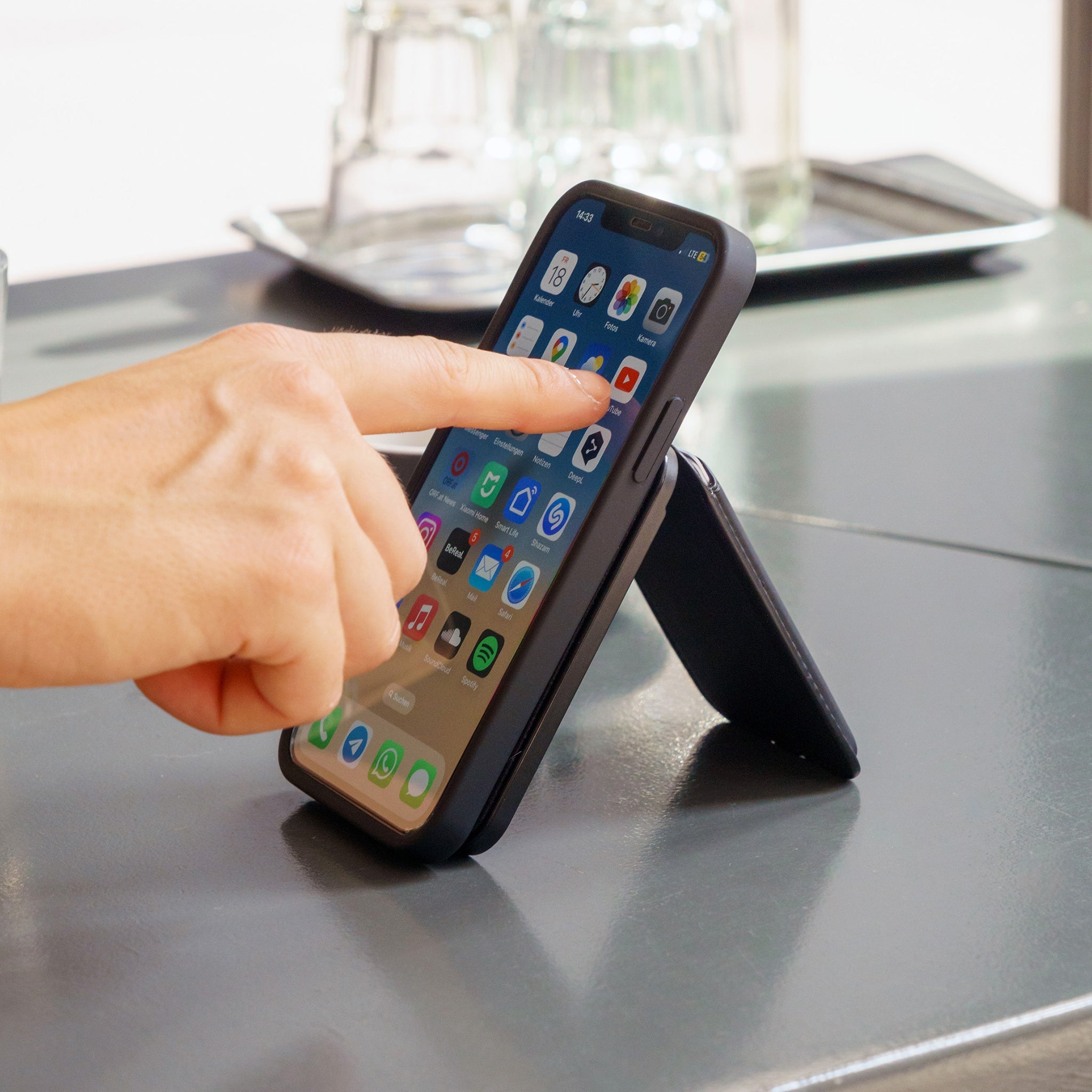 SP Connect Storage porte-cartes magnétique RFID 4 cartes