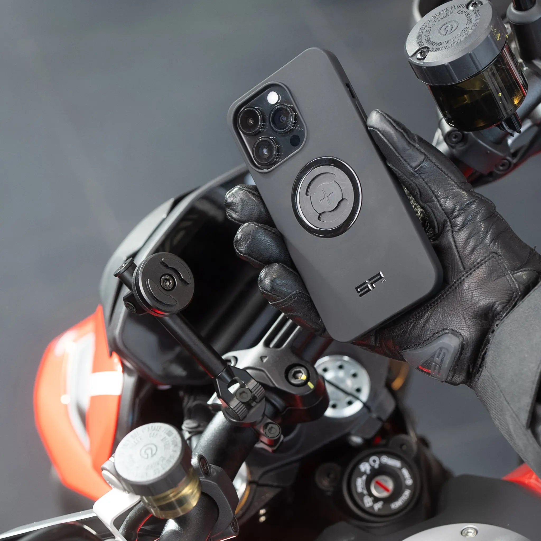 SP Connect Moto Mount 3D support moto guidon rotatif