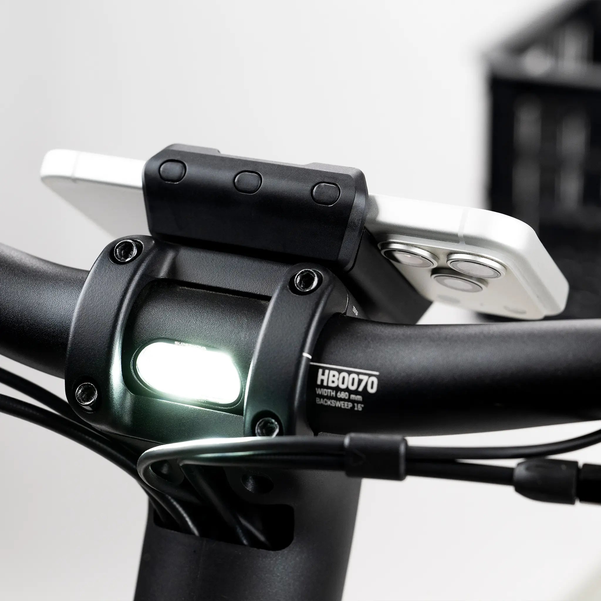 SP Connect E-Cap support téléphone vélo à charge sans fil