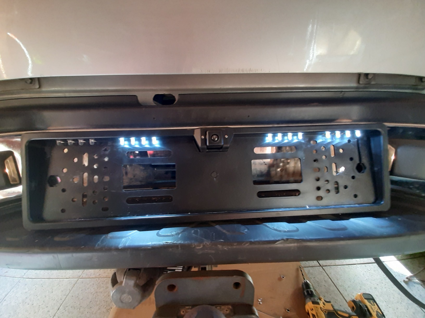 PNI Escort C100 caméra de recul voiture 170° IP67
