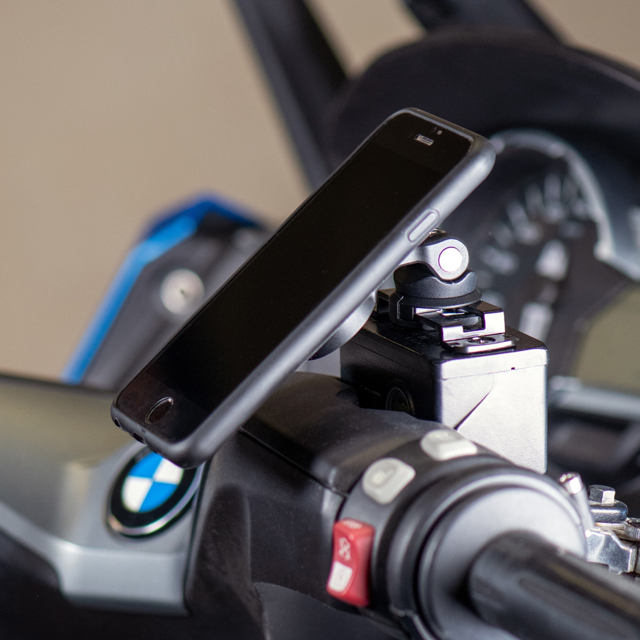 SP Connect Brake Mount support moto scooter frein