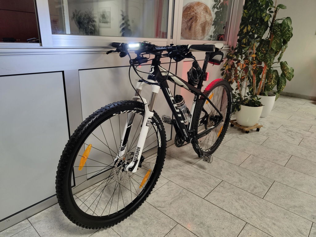 Ravemen FR Series FR300 éclairage vélo 300 lm Garmin Wahoo