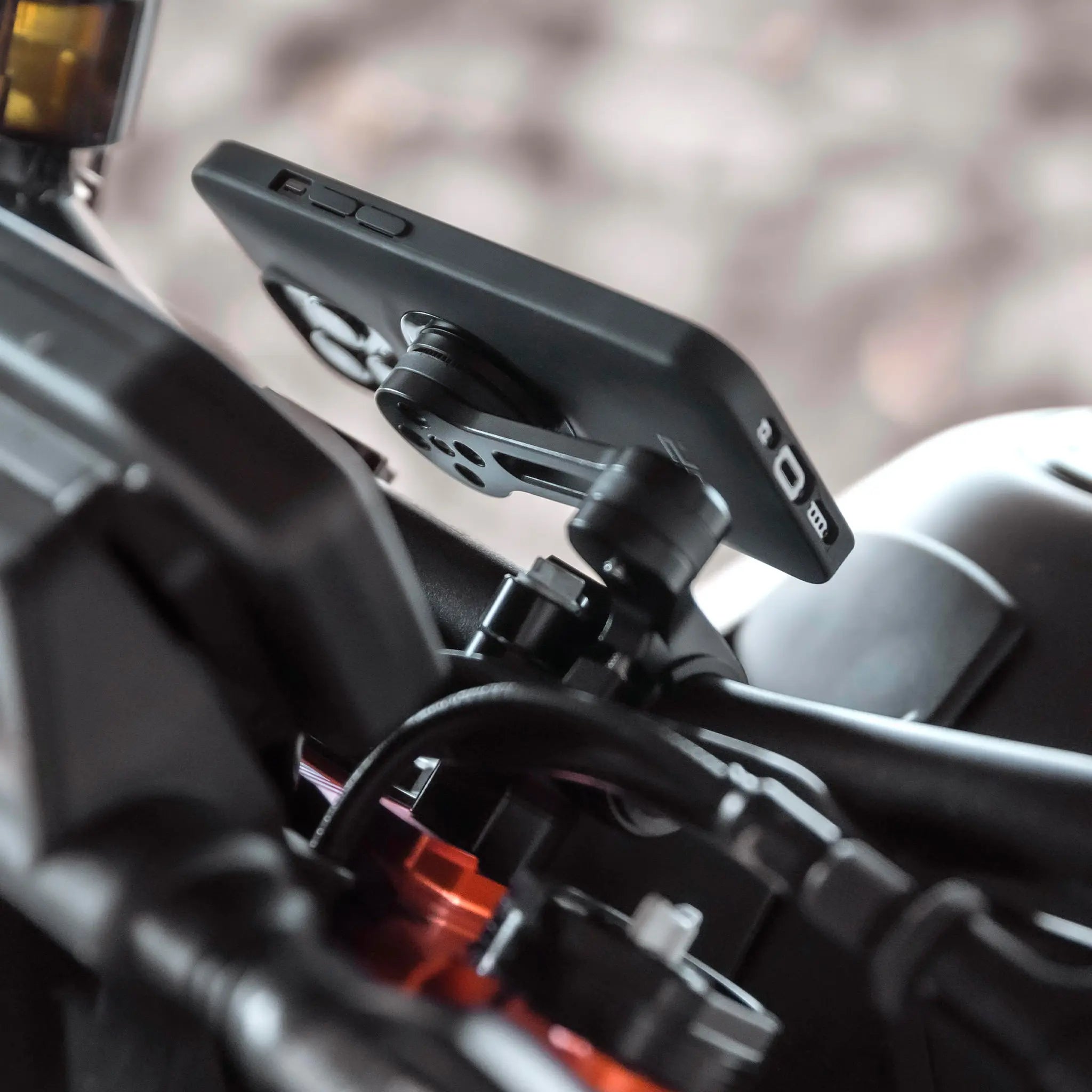 SP Connect Moto Bundle Uni support moto guidon universel
