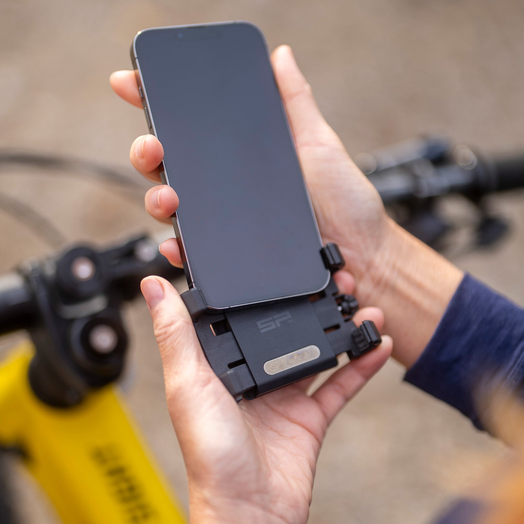 Bad Elf Flex Mini Kit Pince Paddle support téléphone SPC+ 58-82 mm