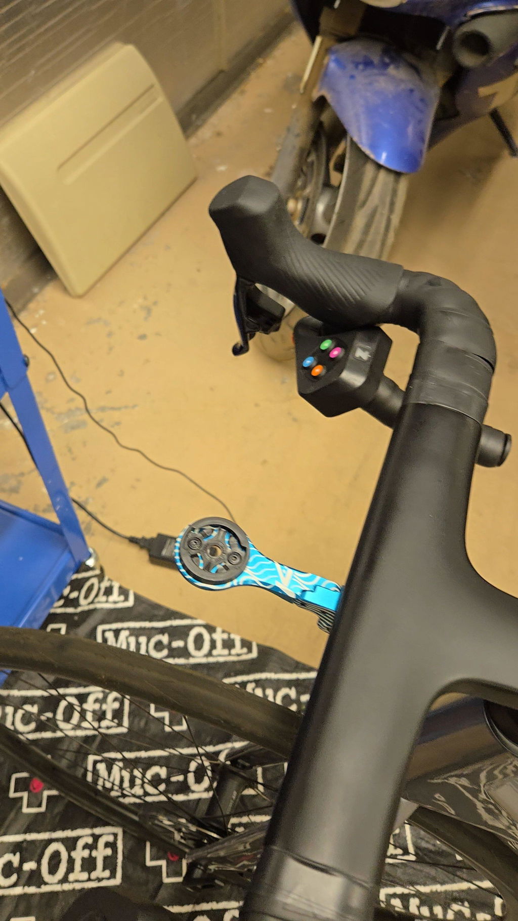 K-Edge IHS support compteur vélo combo noir Garmin Wahoo