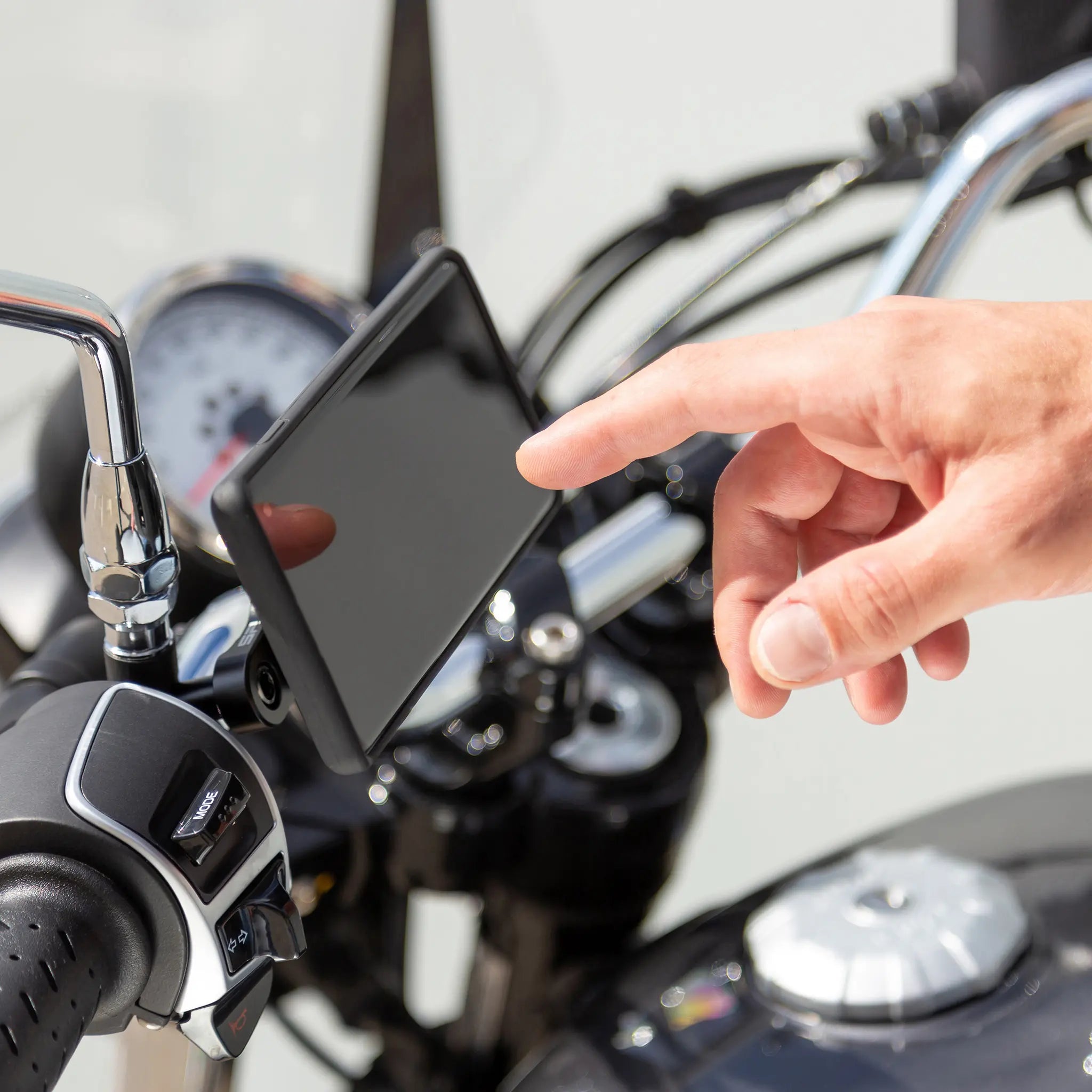 SP Connect Clutch Mount Pro support moto embrayage