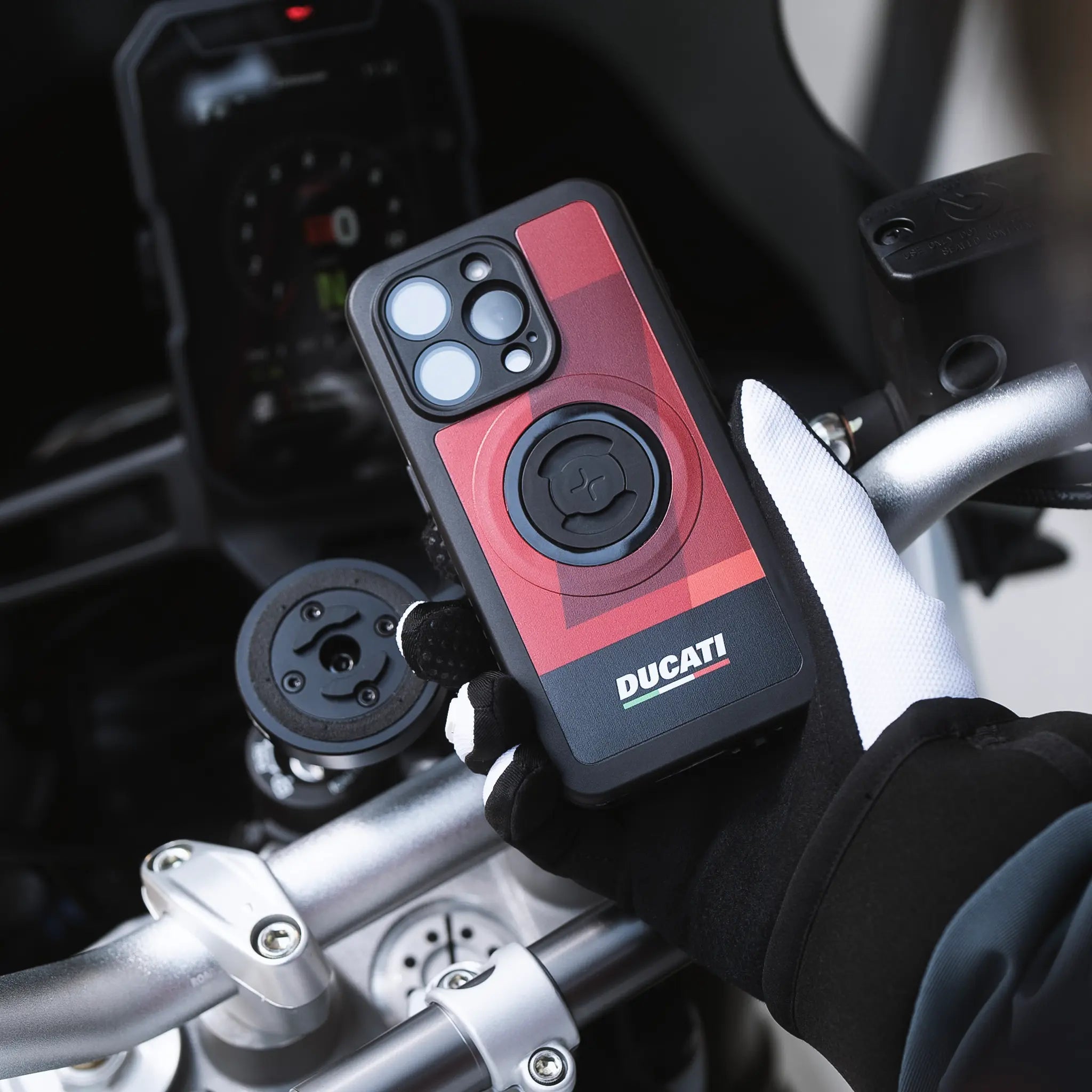 SP Connect Ducati Phone Case coque iPhone 16 Pro rouge