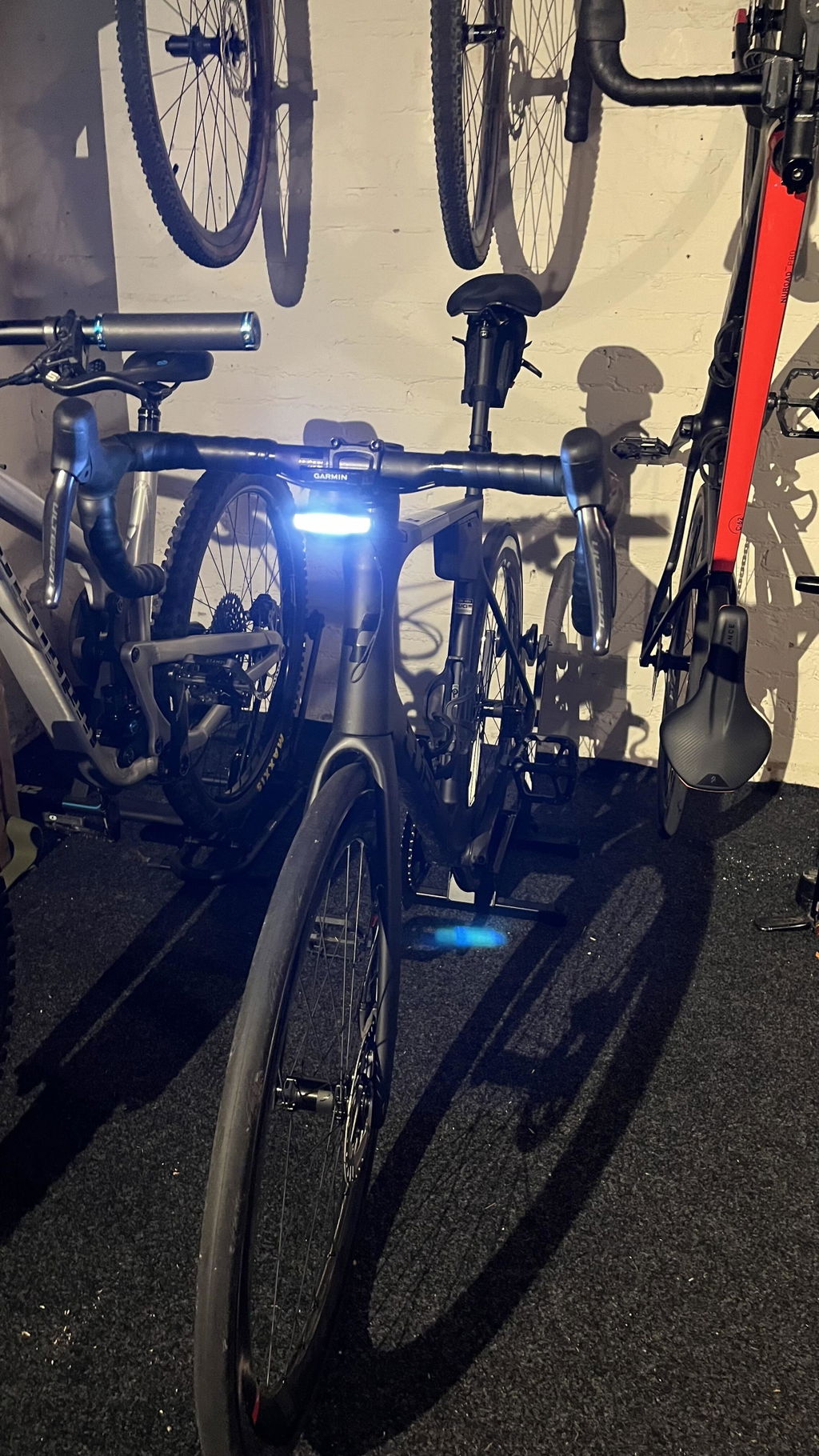 Ravemen FR Series FR300 éclairage vélo 300 lm Garmin Wahoo
