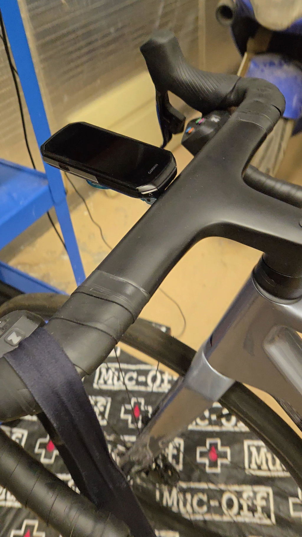 K-Edge IHS support compteur vélo combo noir Garmin Wahoo