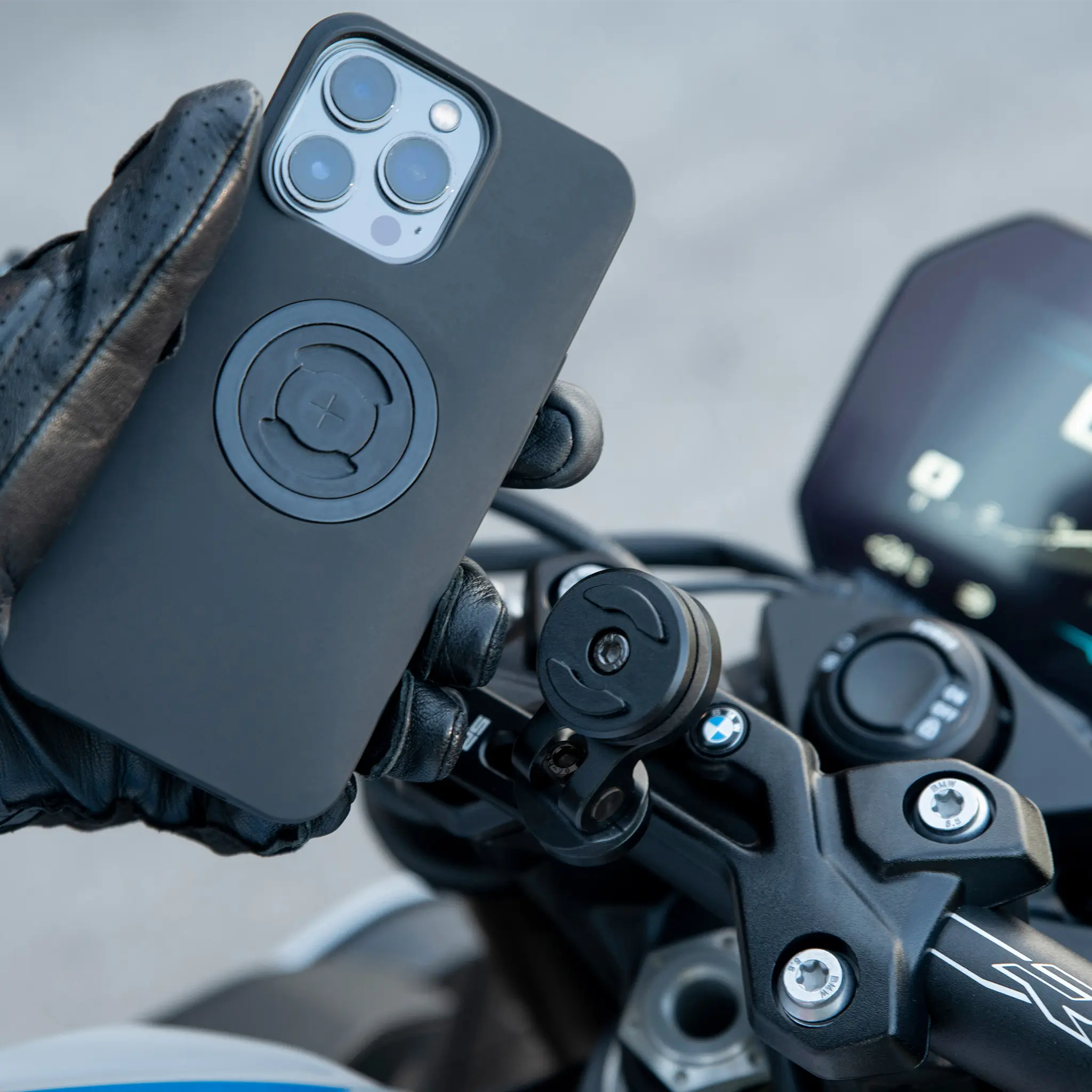 SP Connect Bar Clamp Mount Pro support moto aluminium
