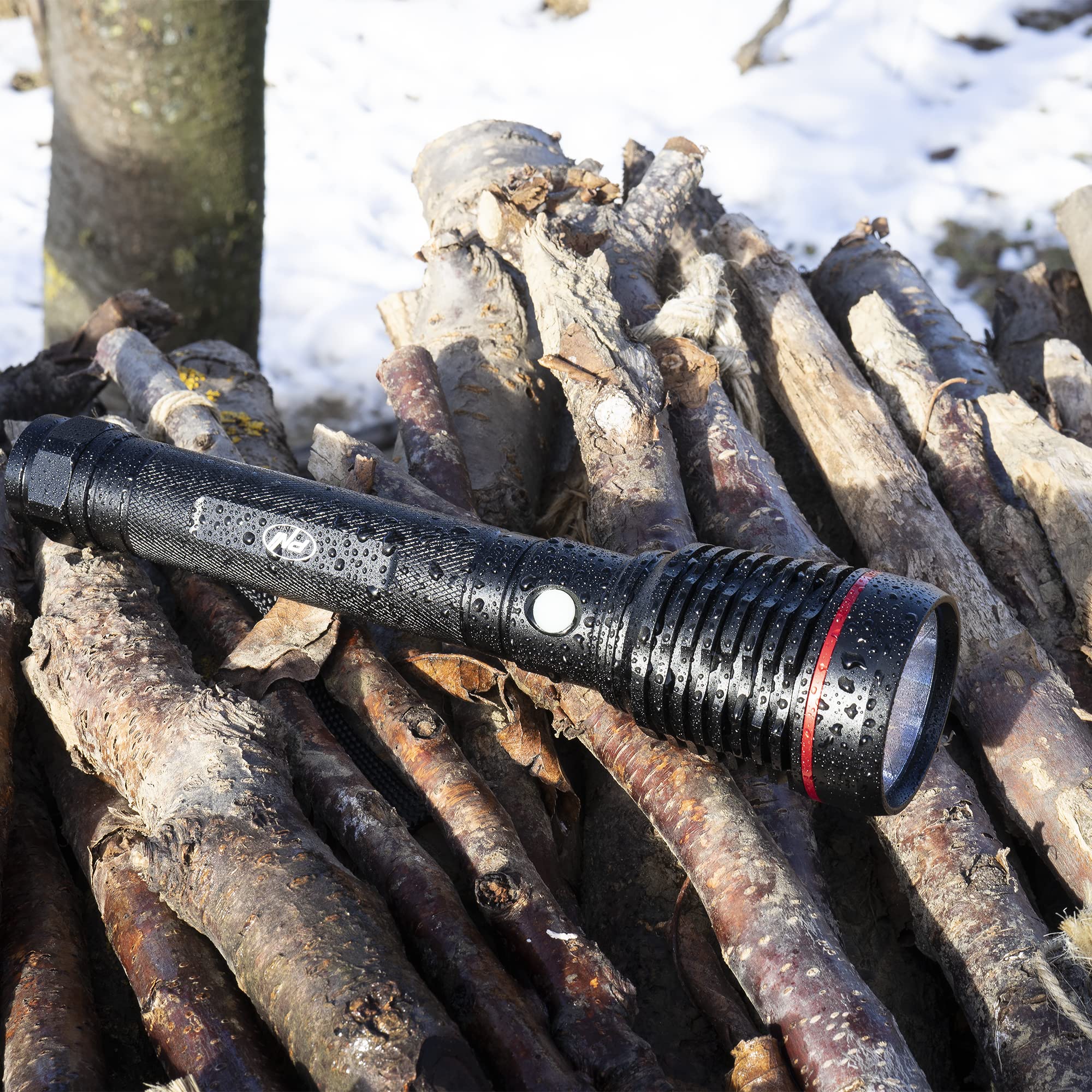 PNI Adventure F420 lampe torche LED 1000 lumens alu