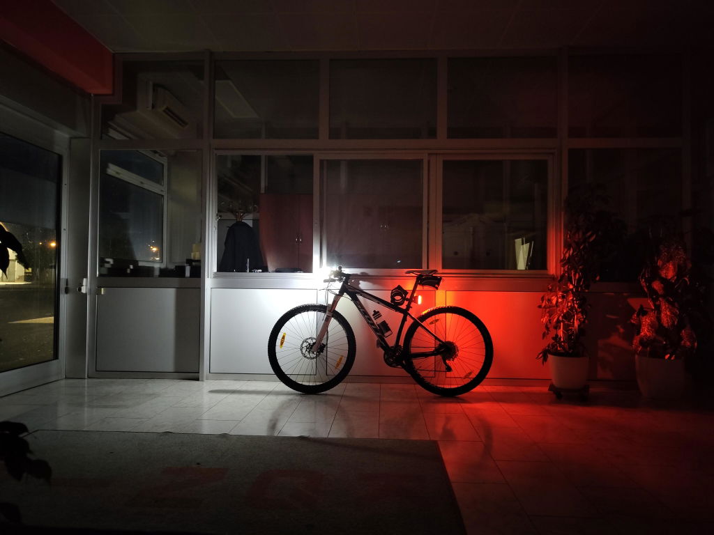 Ravemen FR Series FR300 éclairage vélo 300 lm Garmin Wahoo