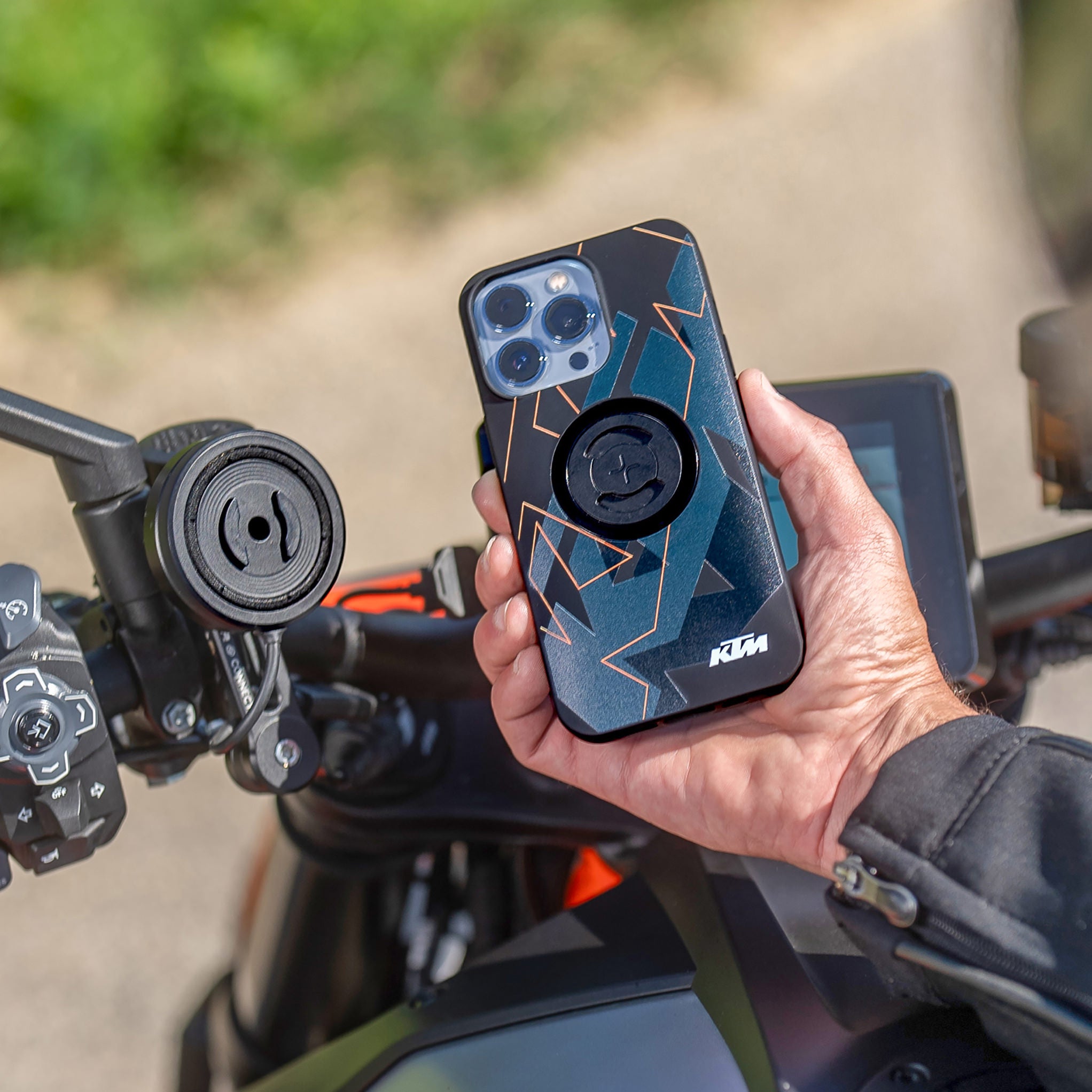 SP Connect KTM coque iPhone 16 Pro Outline Phone Case