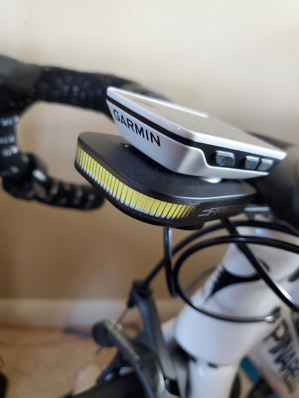 Ravemen FR Series FR160 lampe vélo avant Garmin 160 lm